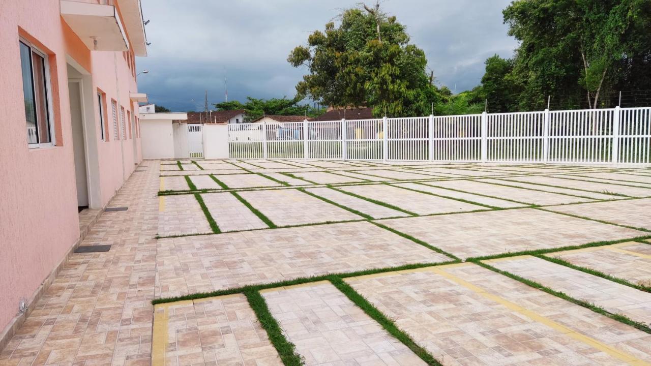 Apartamento aconchegante à 450m da praia Bertioga Exterior foto
