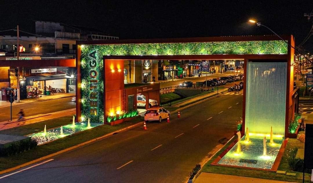 Apartamento aconchegante à 450m da praia Bertioga Exterior foto