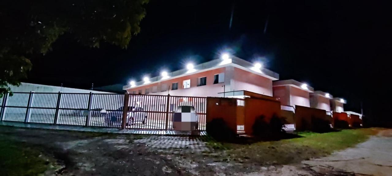 Apartamento aconchegante à 450m da praia Bertioga Exterior foto